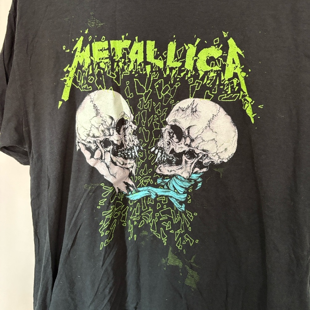 Daydreamer Metallica Tee - Picture 2 of 6